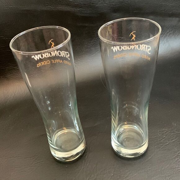 Strongbow Hard Apple Cider 20 Ounces 9 Inches Tall Set Of 2 Included Gold White - Picture 3 of 9